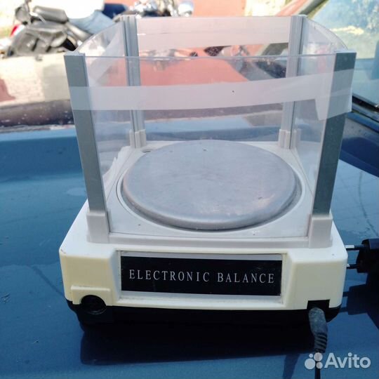 Весы электронные лабораторные