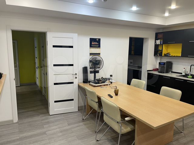Офис, 204.5 м²