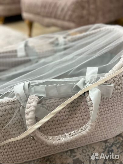 Вязанная люлька на выписку для новорожденного