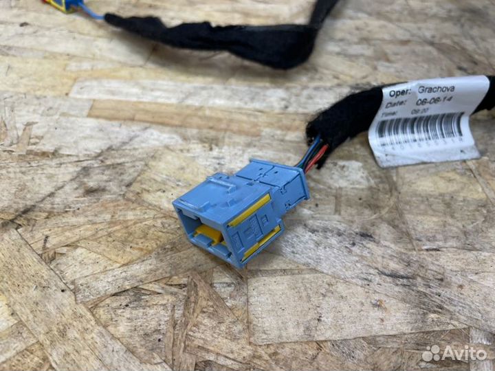 Проводка бардачка Renault Logan