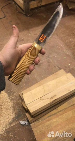 Нож охотничий для шкурения