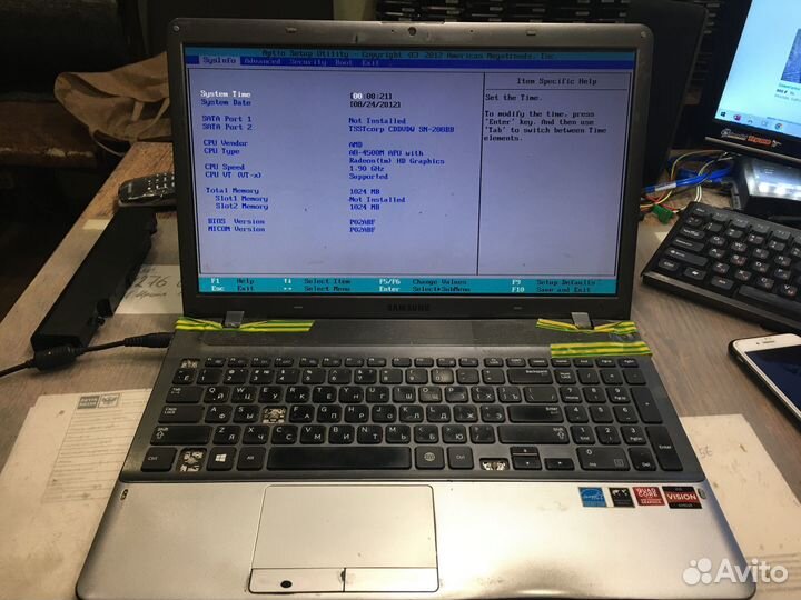 Ноутбук Samsung NP355V5C в разбор