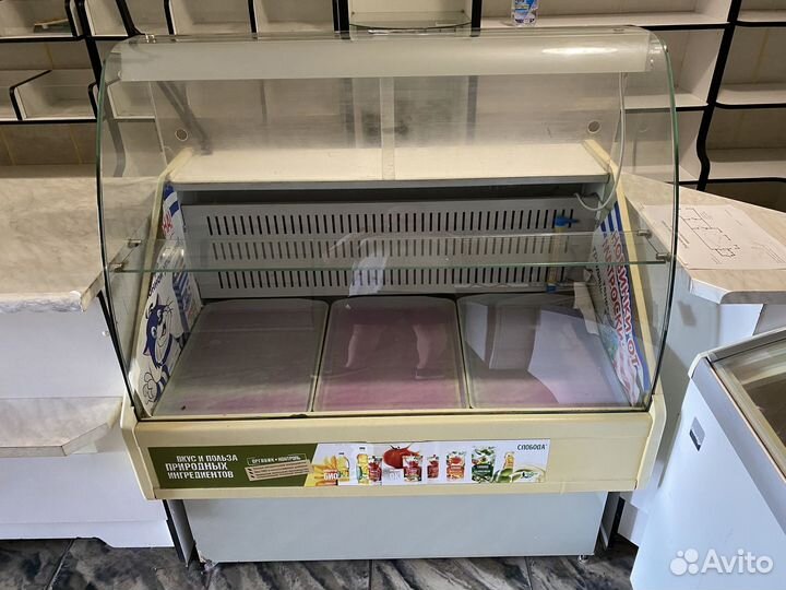 Холодильная витрина Ларь