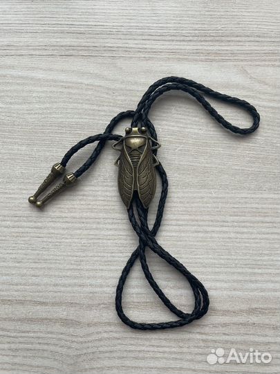 Галстук боло Цикада как у Тилля Линдеманна