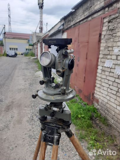 Теодолит оптический тт-50 СССР