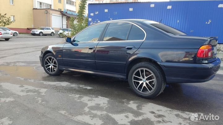 BMW 5 серия 2.2 МТ, 2001, 80 000 км