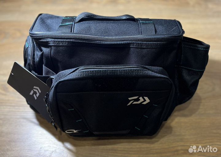 Сумка для рыбалки Daiwa Emeraldas