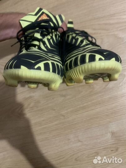 Бутсы adidas predator 40 размер