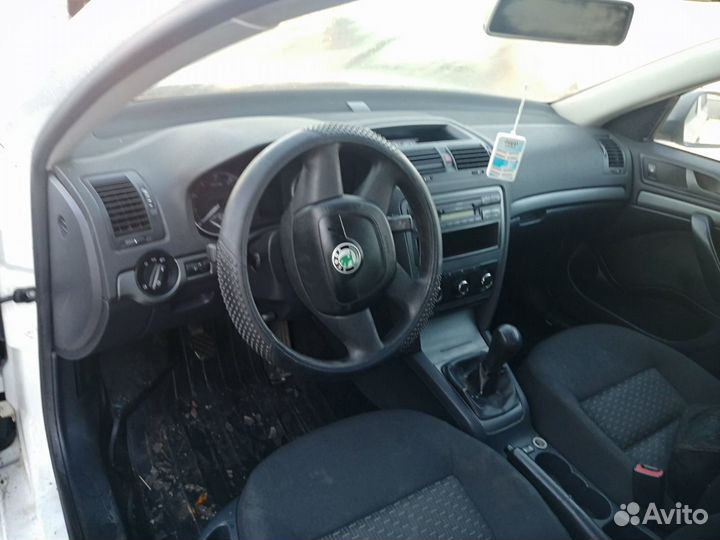 Запчасти Б/У Skoda Octavia лифтбек 1.6 BSE (1Z A5)