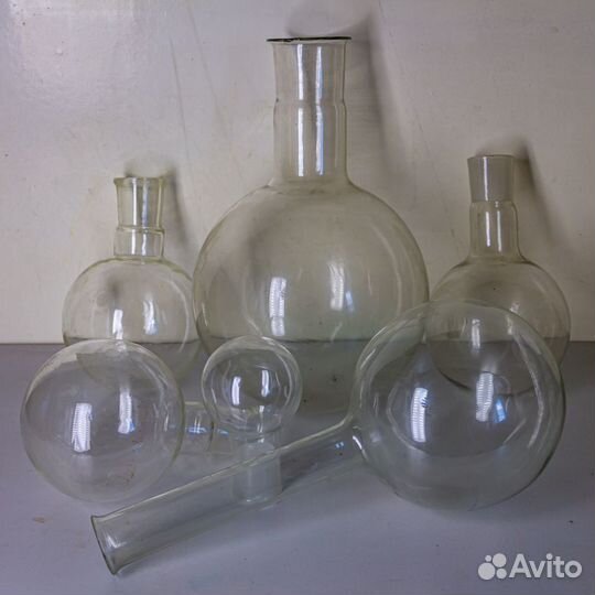 Лабораторная (химическая) посуда в ассортименте