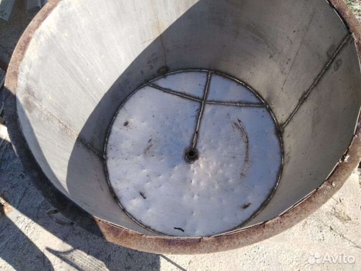 Емкость из пищевой нержавейки