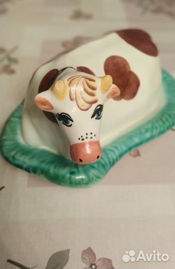 Масленка керамика коровка