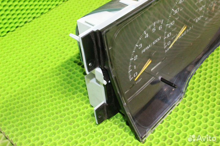 Панель приборов Chevrolet Suburban GMT400