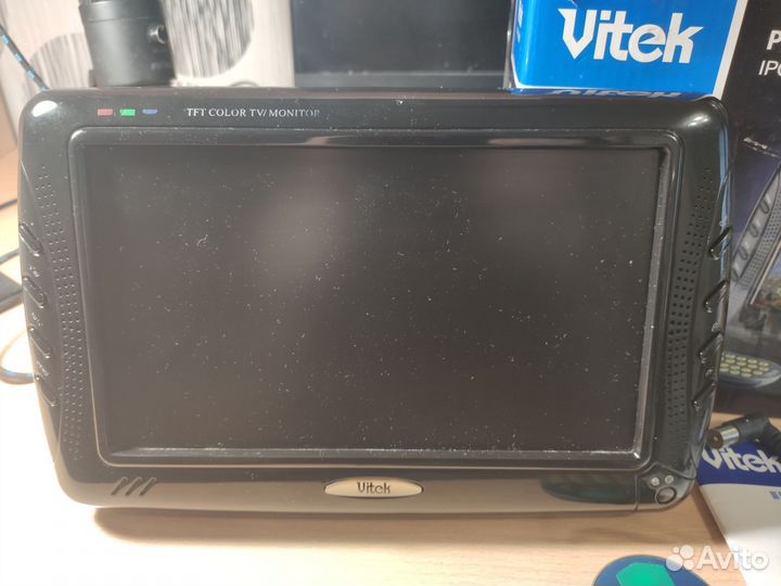 Портативный телевизор Vitek