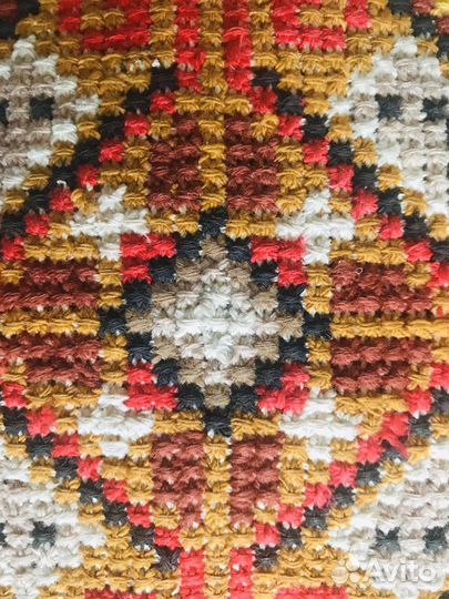 Подушка вышивка болгарским крестом цена за обе