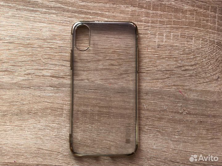 Чехлы на айфон 10