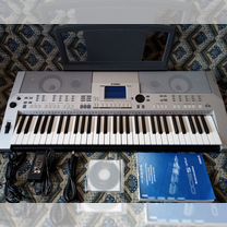 Синтезатор - Муз. рабочая станция Yamaha PSR-S500