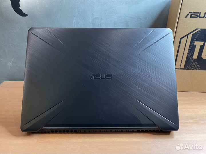 Asus TUF 17,3