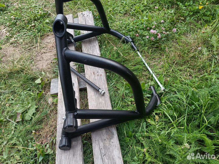 Клетка на мотоцикл