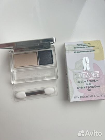 Тени для век Clinique AA,AE,05
