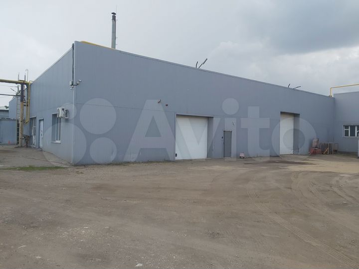 Свободного назначения, 690 м²