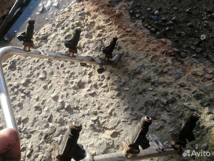 Рампа топливная всборе мерседес Mercedes a112