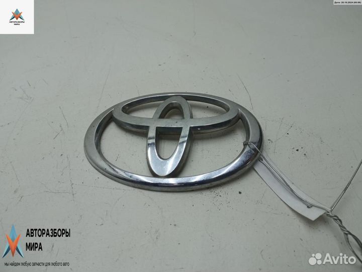 Эмблема Toyota Corolla 9 (E120/E130) 2003