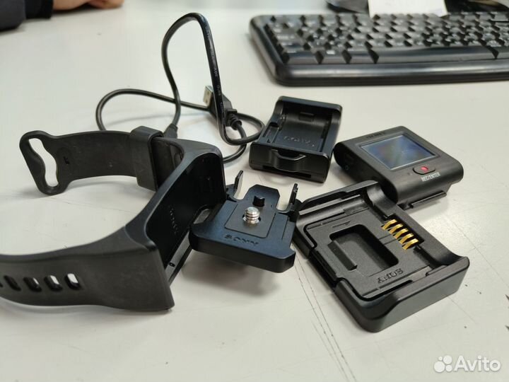 Пульт ду Sony RM-Lvr3 для экшн-камер Sony AS300