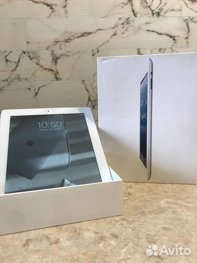 Планшет б/у Apple iPad 4 Wi-Fi Cellular 16GB White