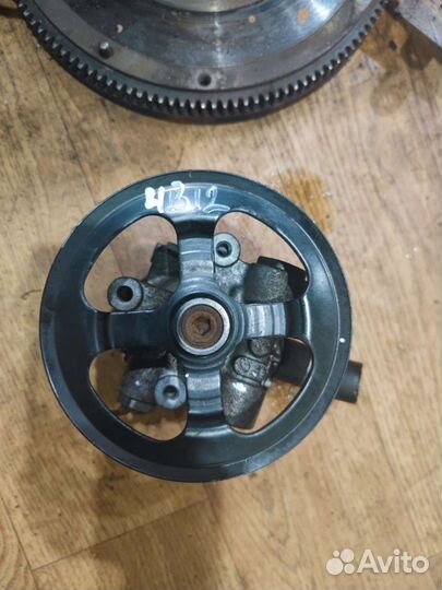 Насос гур Митсубиси аутлендер 2.4 4b12