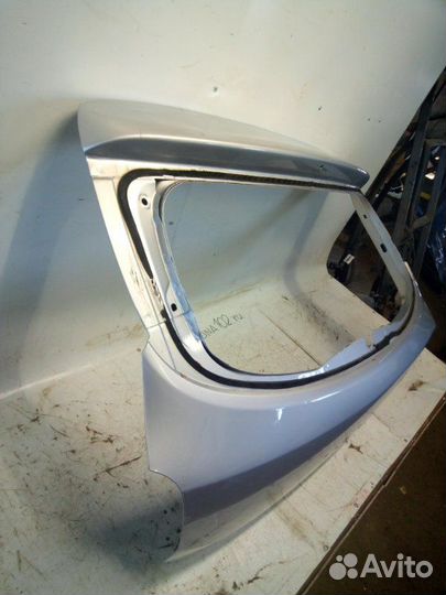 Крышка багажника задняя Renault Sandero 2 2014