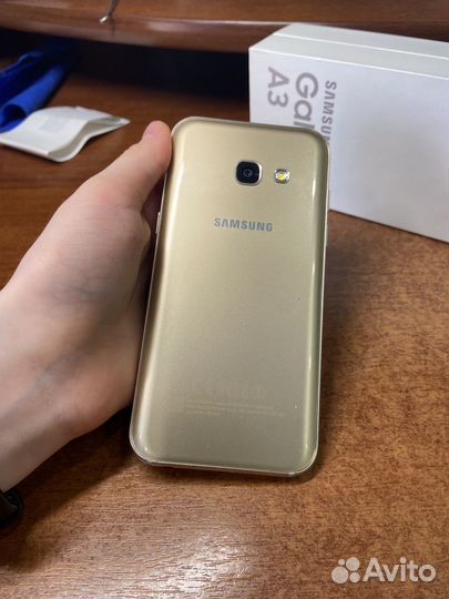 Samsung Galaxy A3 (2017) SM-A320F/DS, 2/16 ГБ