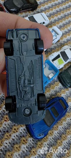 Hot wheels машинки