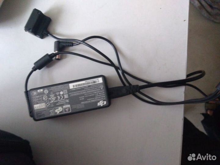 Phantom 3 Advanced пульт и зарядка