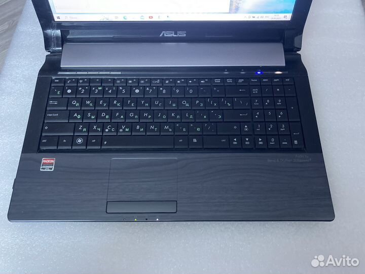 Ноутбук Asus 4 ядра, 6Gb, SSD 256Gb