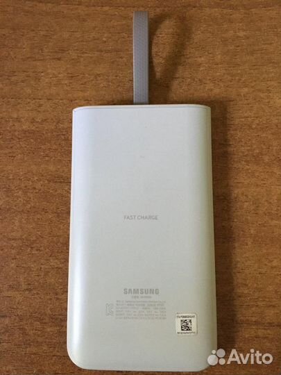 Внешний аккумулятор Samsung EB-PG950csrgru