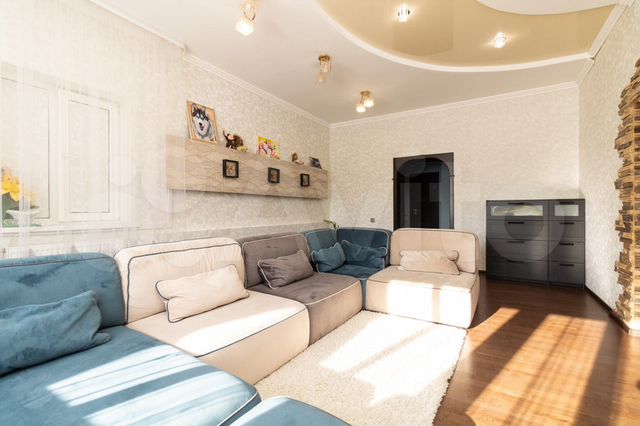 Дом 186,4 м² на участке 15,2 сот.