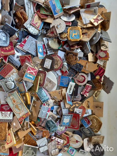 Значки СССР