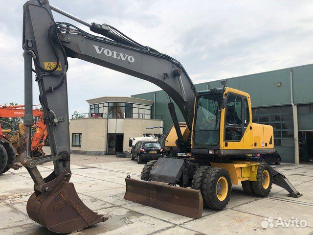 Требуется машинист колесного экскаватора