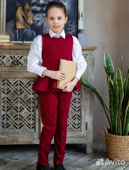 Костюм школьный для девочки 152