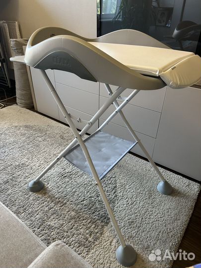 Пеленальный столик с ванночкой beaba