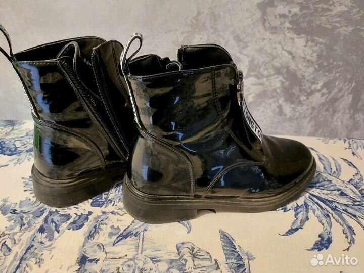 Ботинки 34
