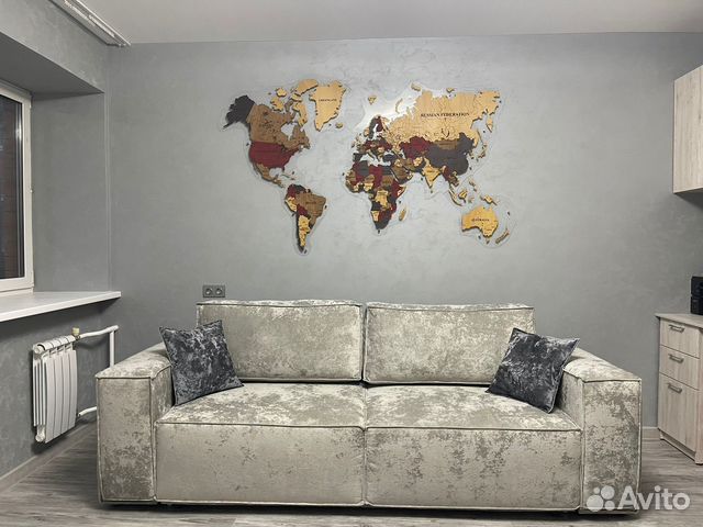 Деревянная карта мира