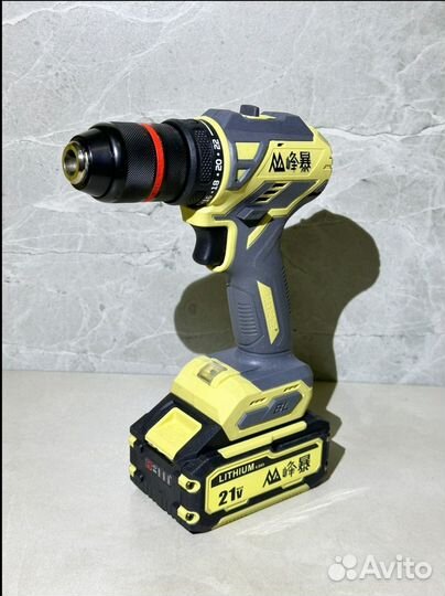 Шуруповерт бесщеточный оригинал