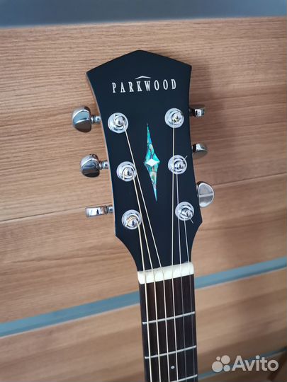 Акустическая гитара Parkwood S 22 GT