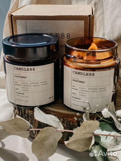 Ароматическая свеча с деревянным фитилем. Свечи