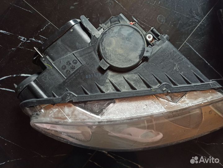 Фары на volkswagen touareg 1