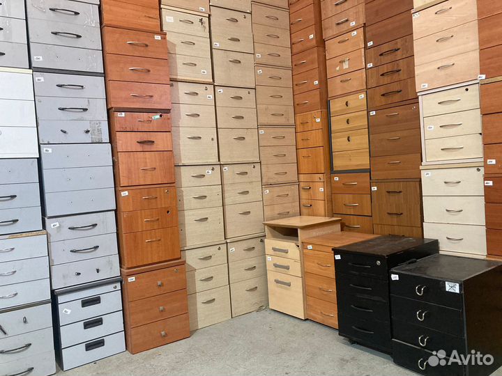 Тумба офисная подкатная, приставная