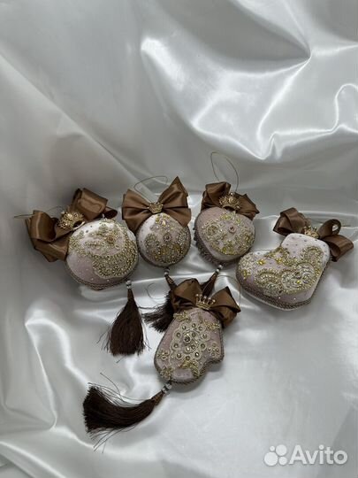 Новогодние гары ручная работа