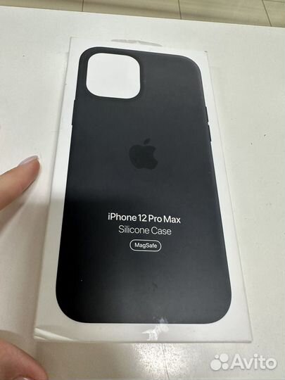 Оригинальные чехлы на телефон фирмы Apple